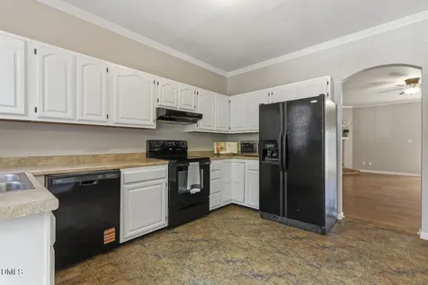 902 Albany Court Raleigh NC 27615