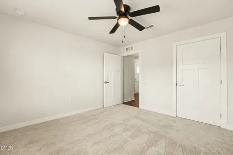 8549 Kenridge Lane Fuquay Varina NC 27526