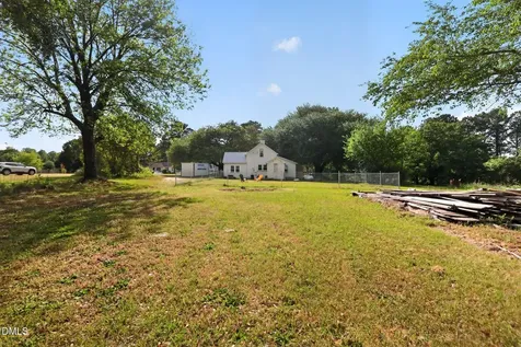 113 Clayton Road Angier NC 27501