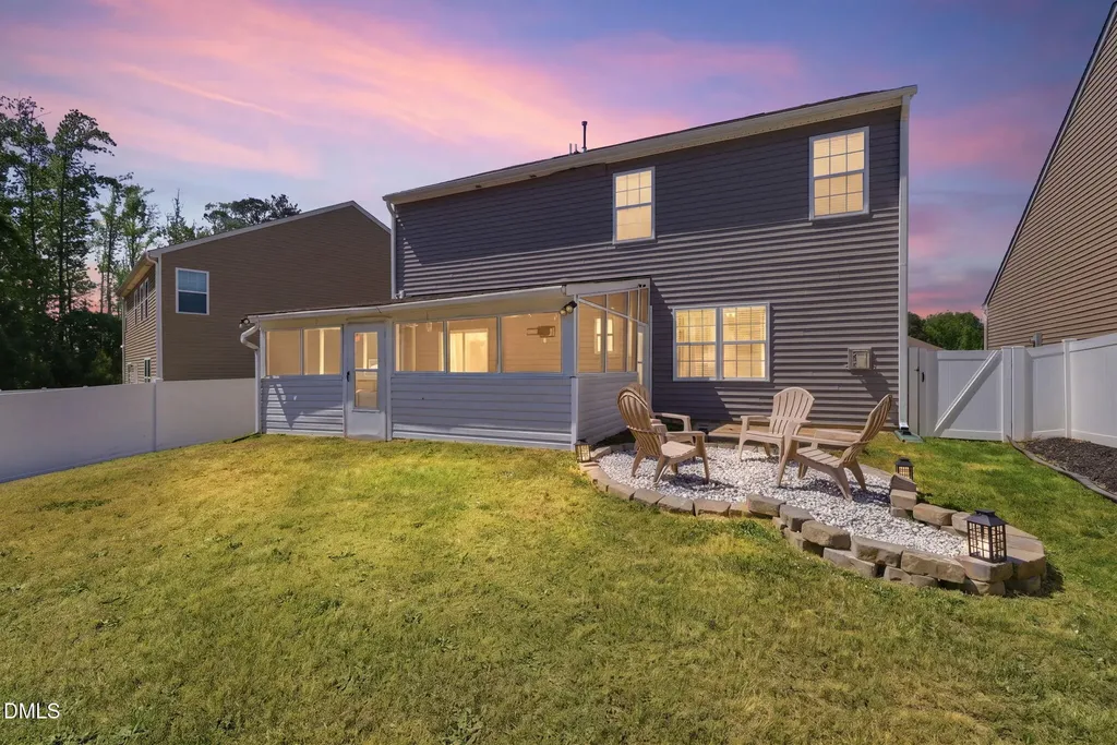 79 Purple Trace Clayton NC 27527