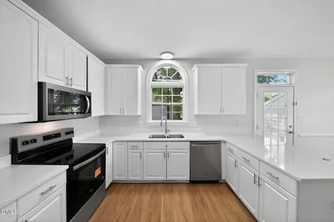 641 Commander Drive Wendell NC 27591