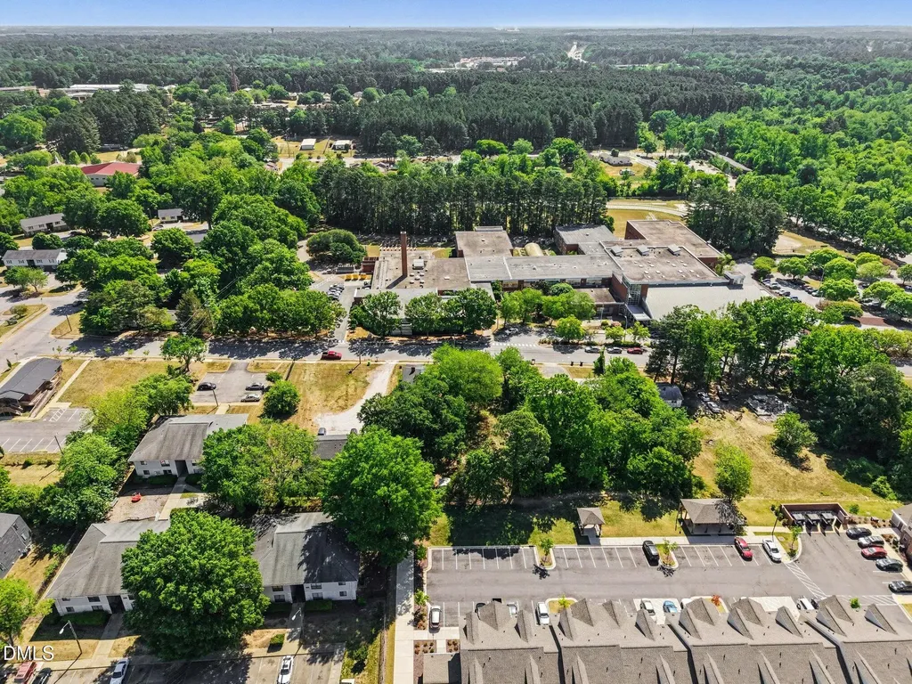 1422 Carnage Drive Raleigh NC 27610