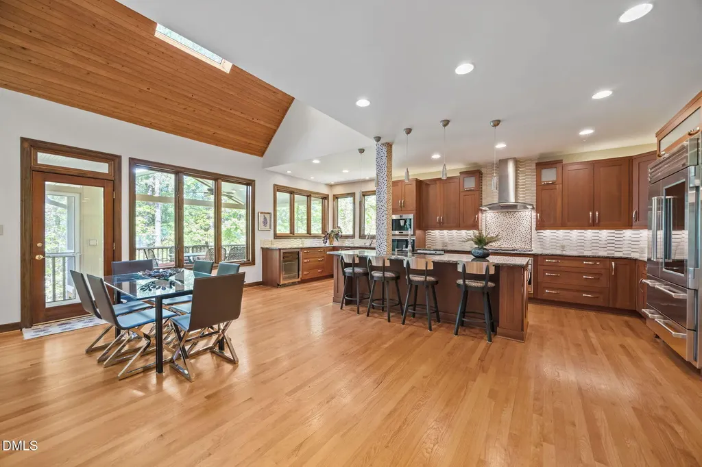 12117 Cliffside Circle Raleigh NC 27609