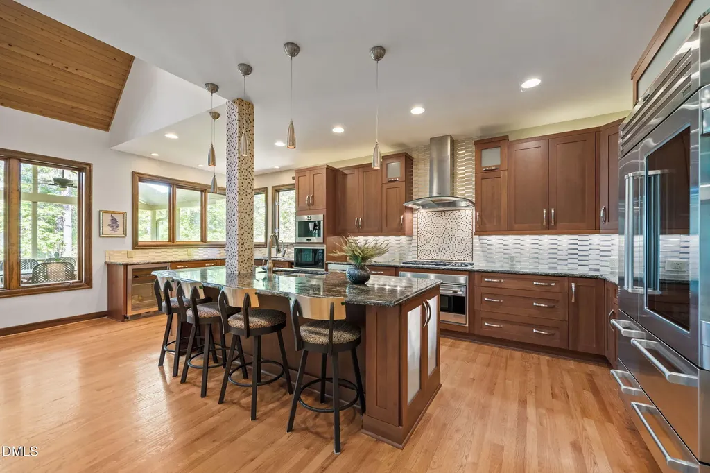 12117 Cliffside Circle Raleigh NC 27609