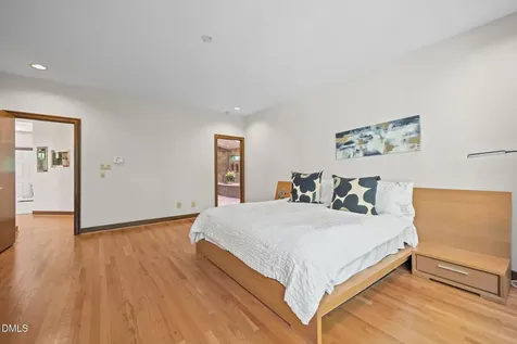12117 Cliffside Circle Raleigh NC 27609