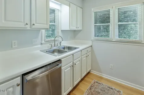 2831 Edridge Court Raleigh NC 27612