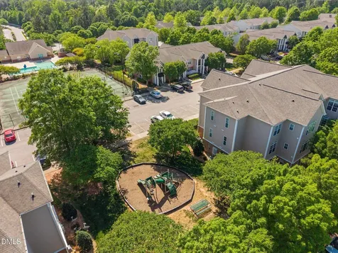 2400 Huntscroft Lane Raleigh NC 27617