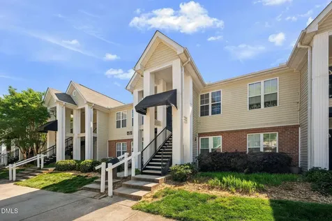 2400 Huntscroft Lane Raleigh NC 27617