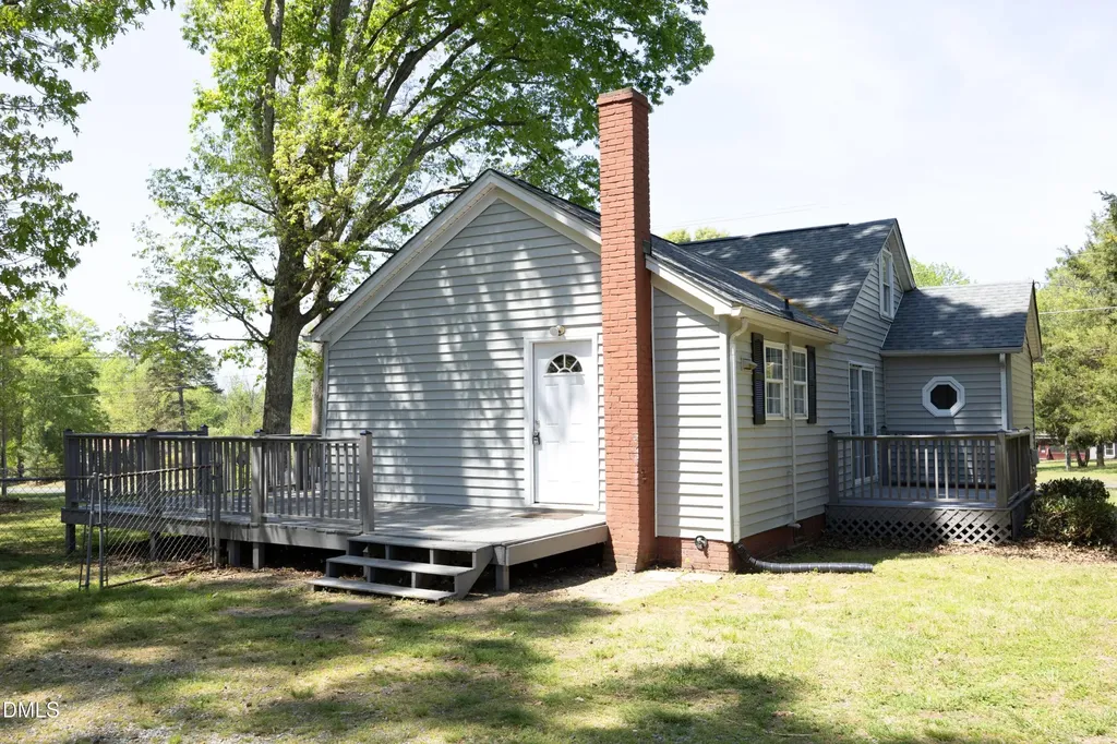 2490 Freshwater Road Haw River NC 27258
