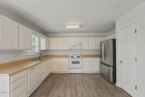 701 Bob Baxter Drive Elon NC 27244