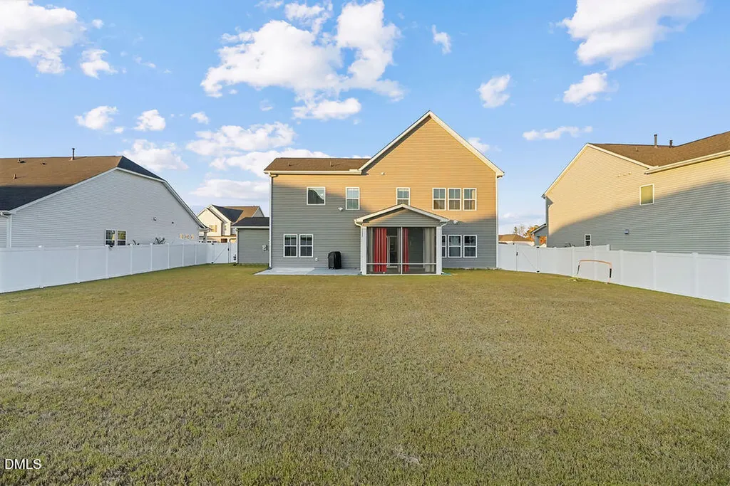 2016 Delaney Hills Lane Fuquay Varina NC 27526