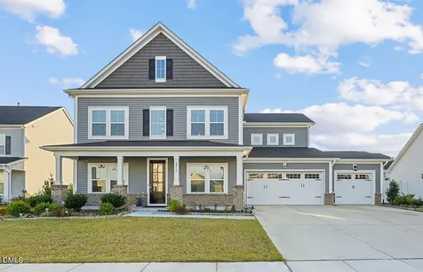 2016 Delaney Hills Lane Fuquay Varina NC 27526
