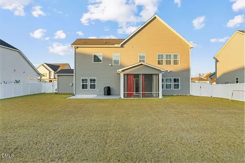 2016 Delaney Hills Lane Fuquay Varina NC 27526