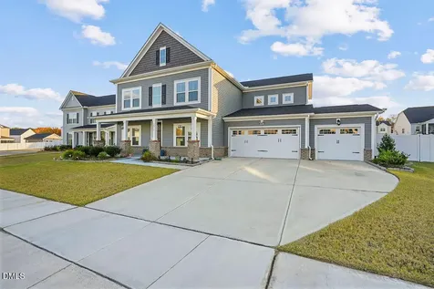 2016 Delaney Hills Lane Fuquay Varina NC 27526