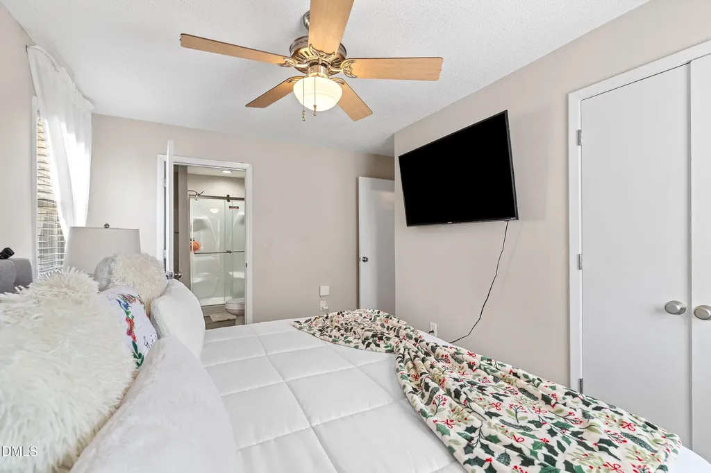 117 Holly Avenue Dunn NC 28334
