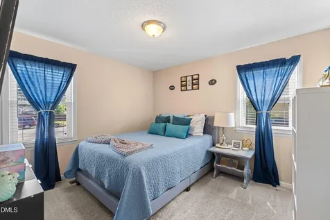 117 Holly Avenue Dunn NC 28334