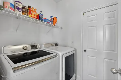 2759 Shepherd Valley Street Raleigh NC 27610