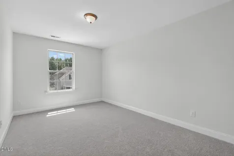 2759 Shepherd Valley Street Raleigh NC 27610