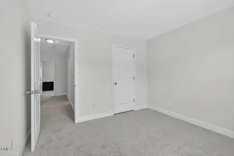 2759 Shepherd Valley Street Raleigh NC 27610