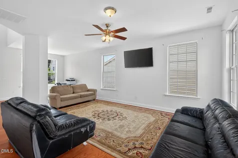 2759 Shepherd Valley Street Raleigh NC 27610