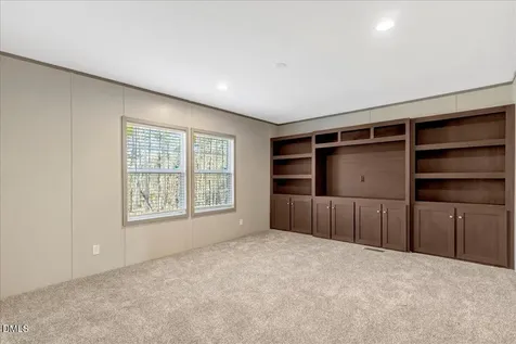 124 Cherryville Lane Henderson NC 27537