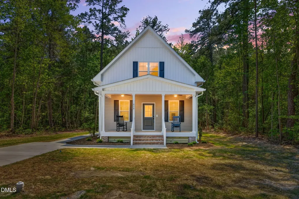 219 Chase Street Eureka NC 27830