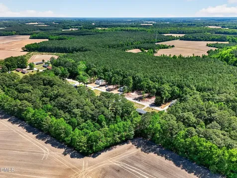 219 Chase Street Eureka NC 27830