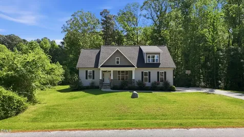 211 Long Street Fuquay Varina NC 27526