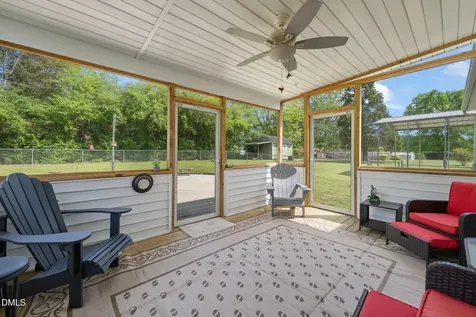 178 Glendale Drive Youngsville NC 27596