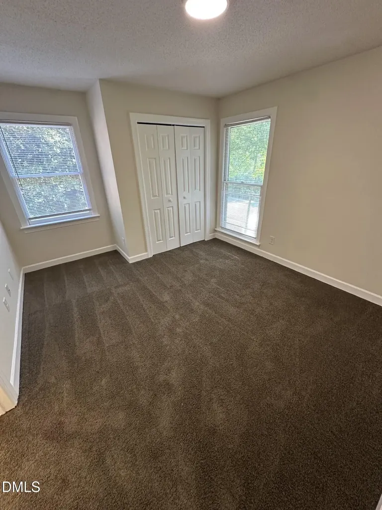 3502 Ivy Commons Raleigh NC 27606