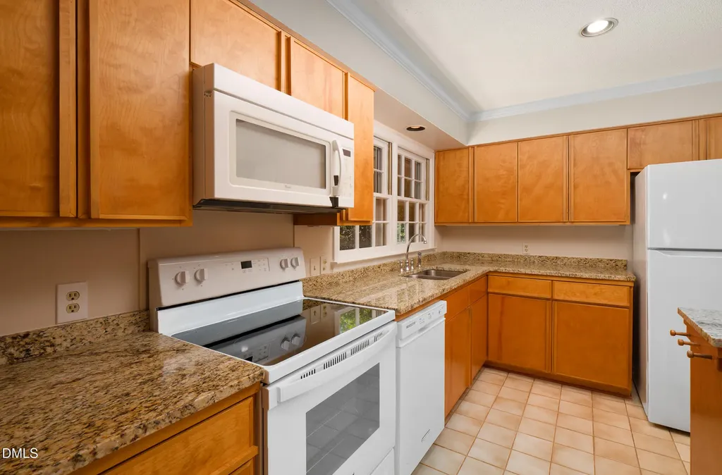 407 Overland Drive Chapel Hill NC 27517