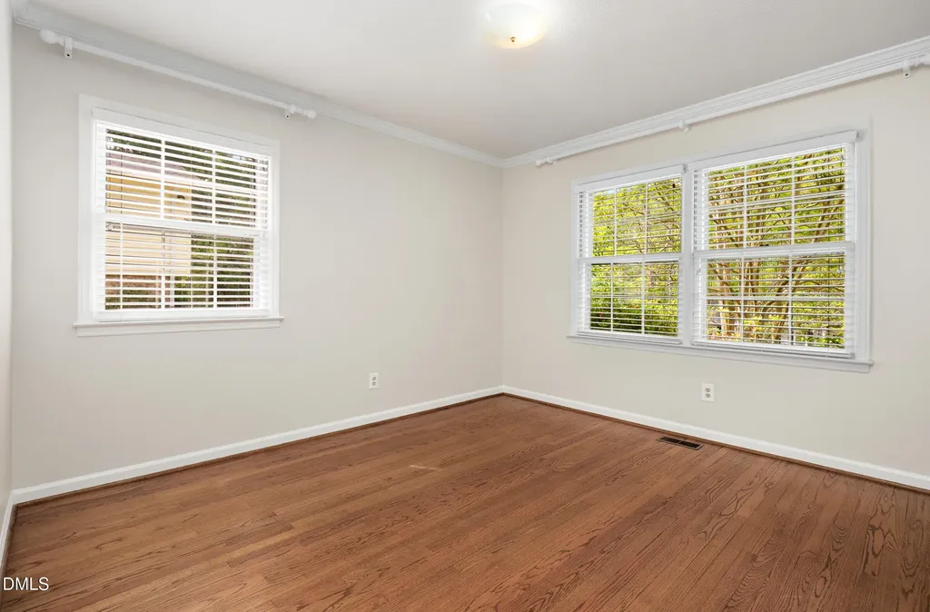 407 Overland Drive Chapel Hill NC 27517