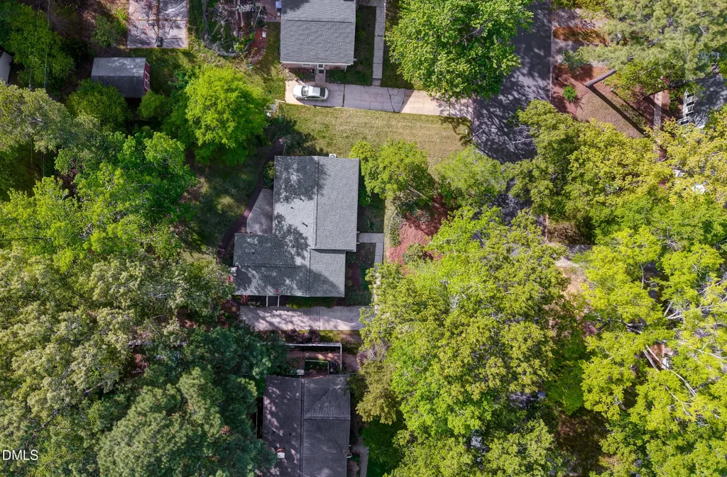 407 Overland Drive Chapel Hill NC 27517