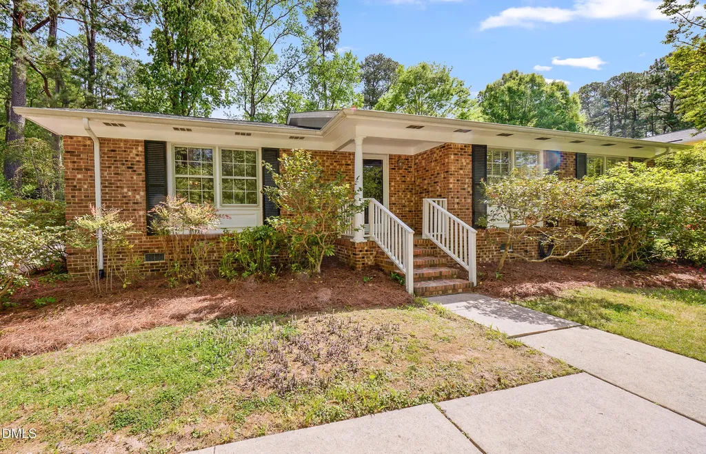 407 Overland Drive Chapel Hill NC 27517