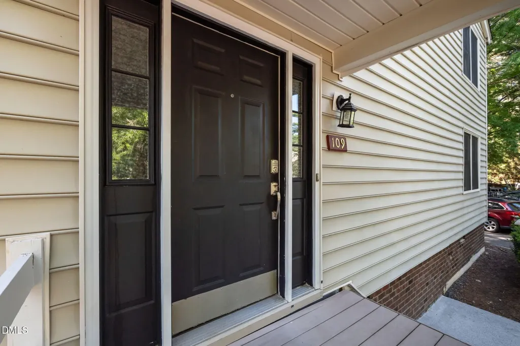 109 Sully Court Chapel Hill NC 27514
