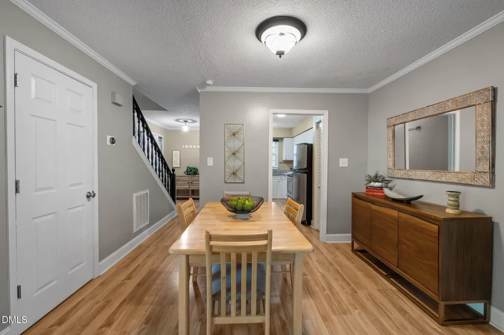 109 Sully Court Chapel Hill NC 27514