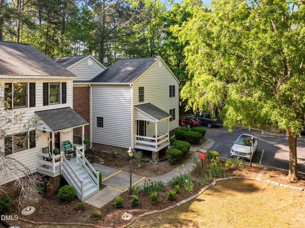 109 Sully Court Chapel Hill NC 27514