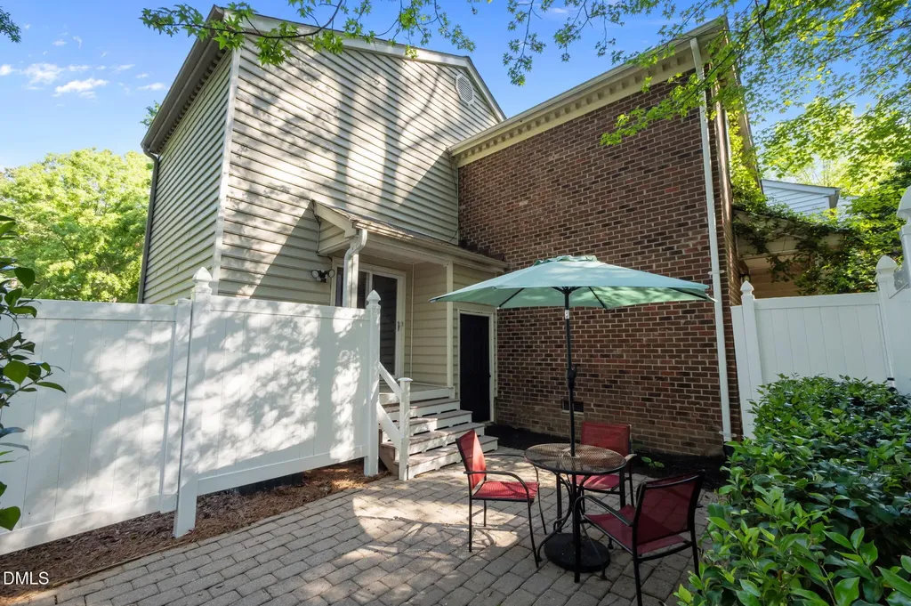 109 Sully Court Chapel Hill NC 27514
