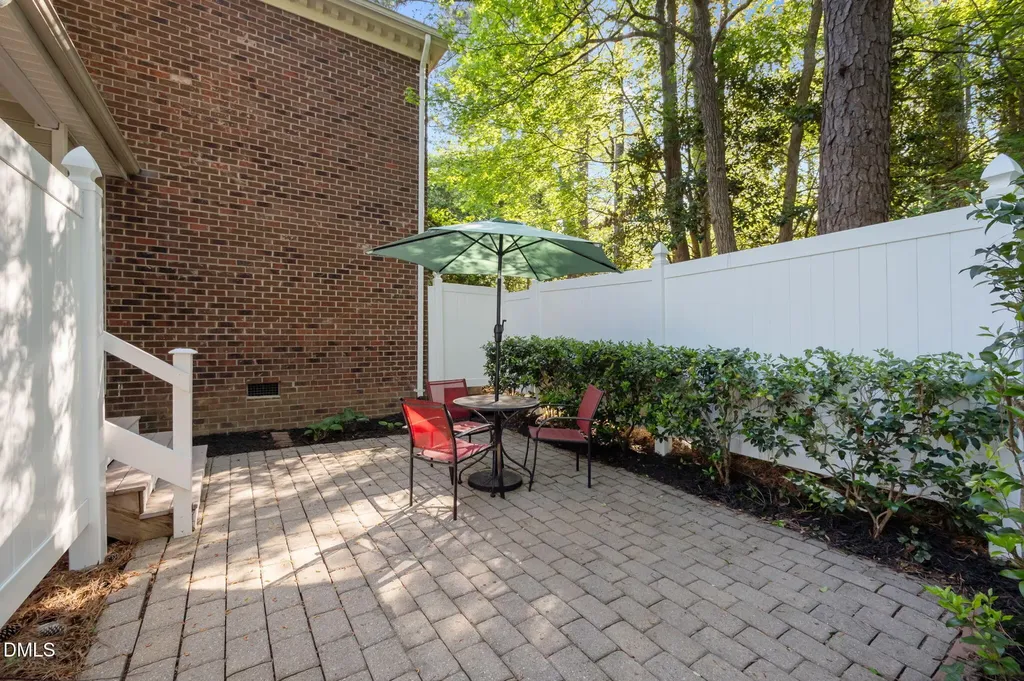 109 Sully Court Chapel Hill NC 27514