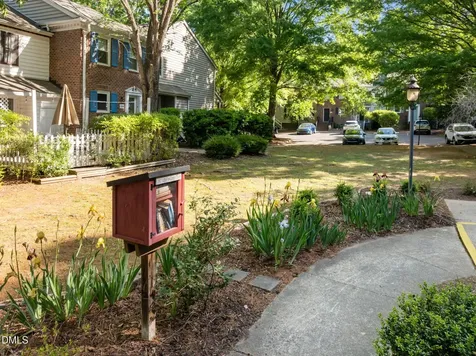 109 Sully Court Chapel Hill NC 27514