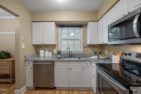 109 Sully Court Chapel Hill NC 27514