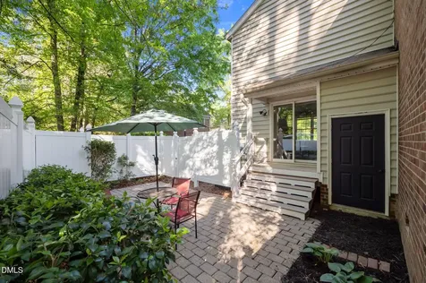 109 Sully Court Chapel Hill NC 27514