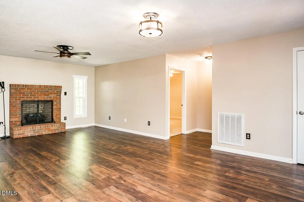 801 Baker Court Haw River NC 27258