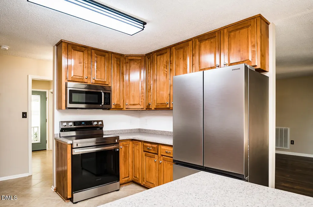 801 Baker Court Haw River NC 27258