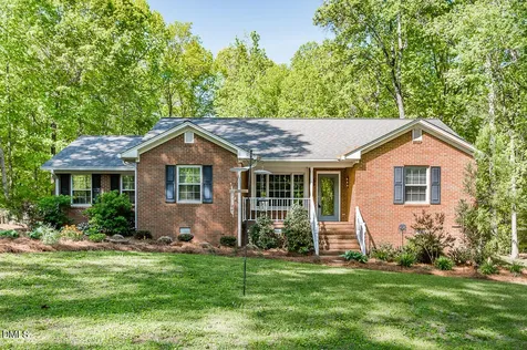 801 Baker Court Haw River NC 27258