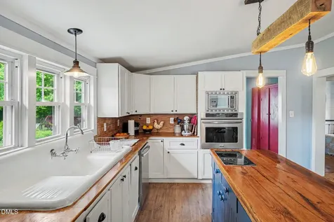 7740 Hornaday Trail Liberty NC 27298