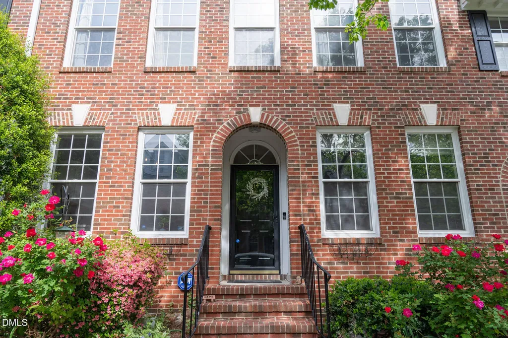114 Nolen Lane Chapel Hill NC 27516