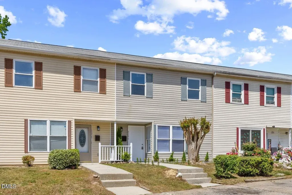 8206 Merriweather Circle Raleigh NC 27616