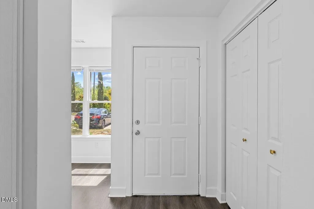 8206 Merriweather Circle Raleigh NC 27616