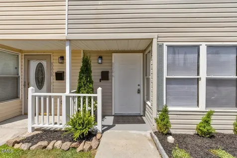 8206 Merriweather Circle Raleigh NC 27616